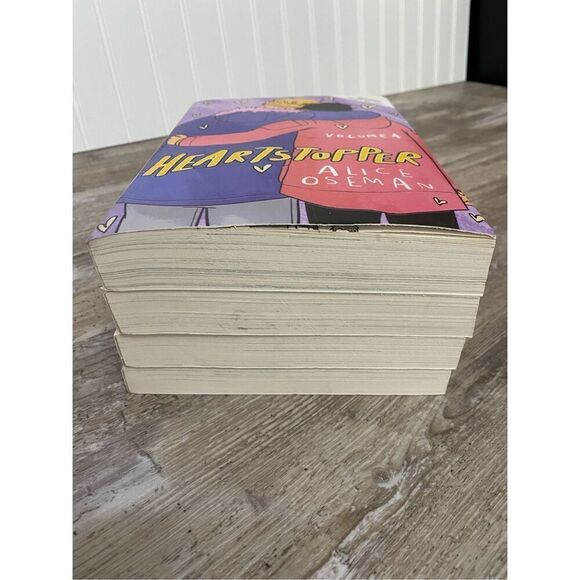 Heartstopper Book Set 1-4 Alice Oseman Open Box Lot 1 - Picture 4 of 5